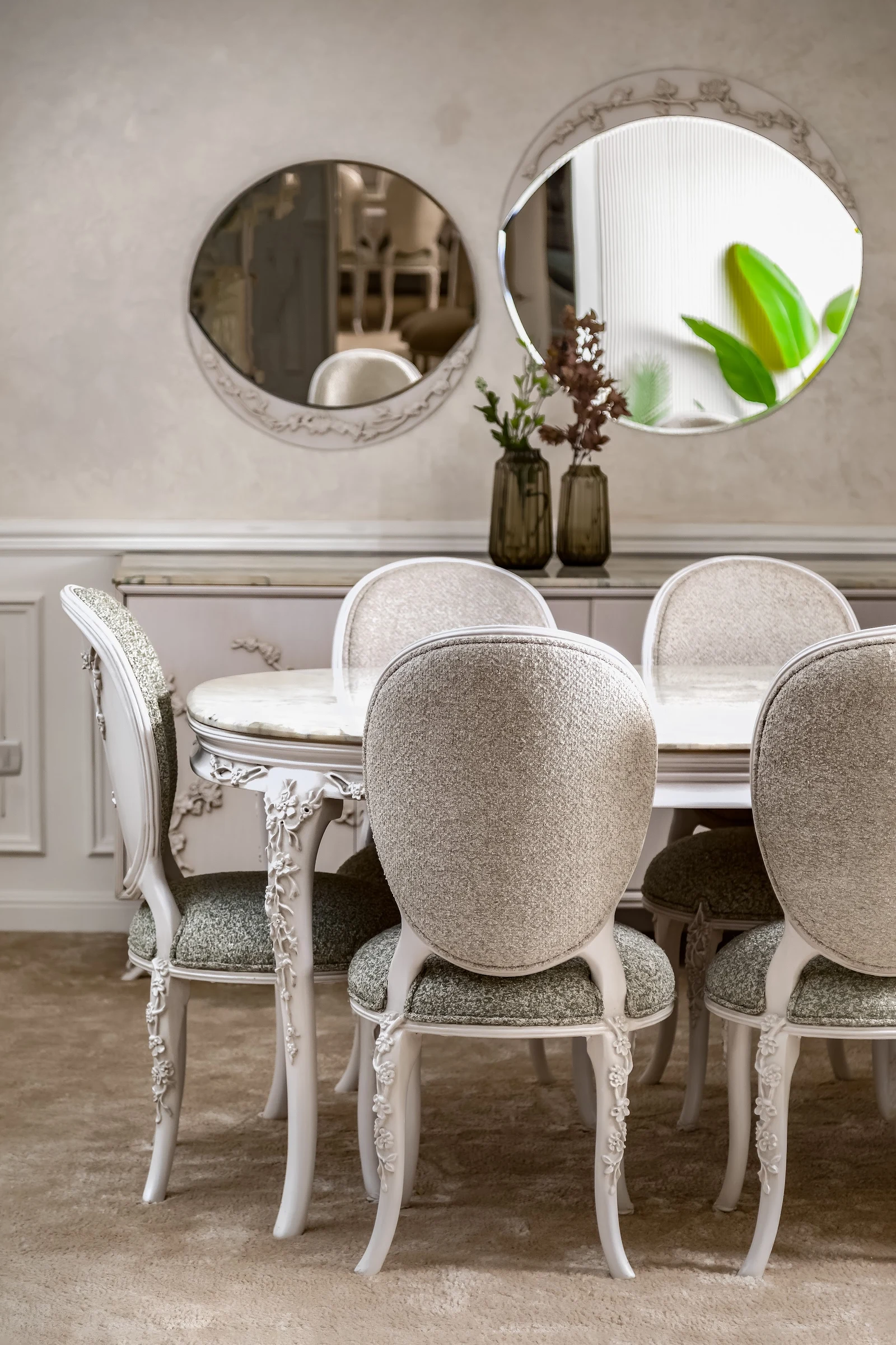 QOYA Furniture