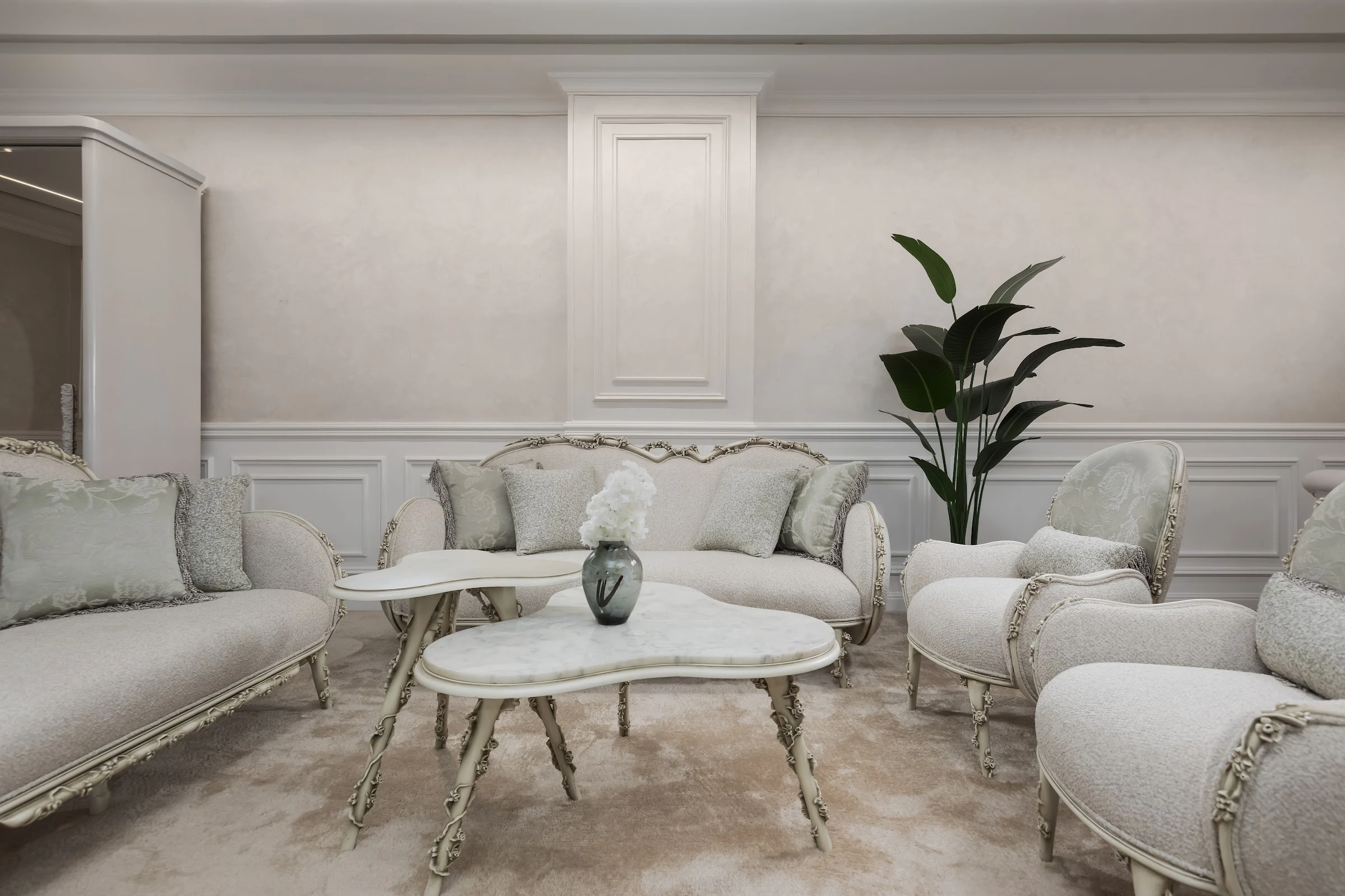 QOYA Furniture
